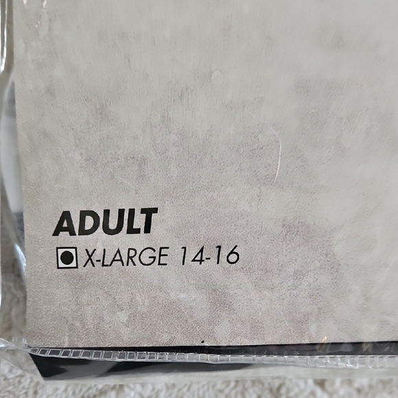 Spirit Circus Misfit Costume - Red, Black, and White Size Xlarge BWIB - Picture 3 of 4